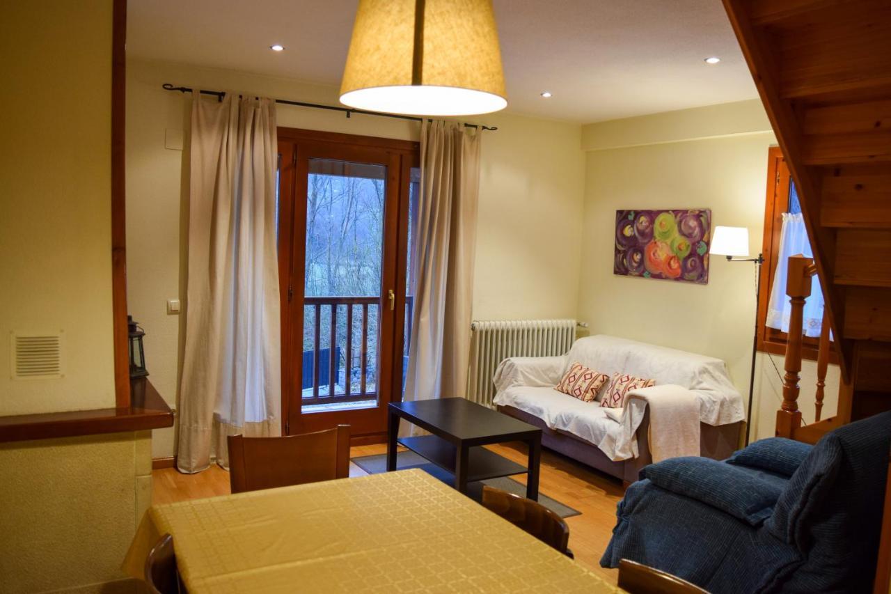 Duplex Con Vistas En Benasque Daire Dış mekan fotoğraf