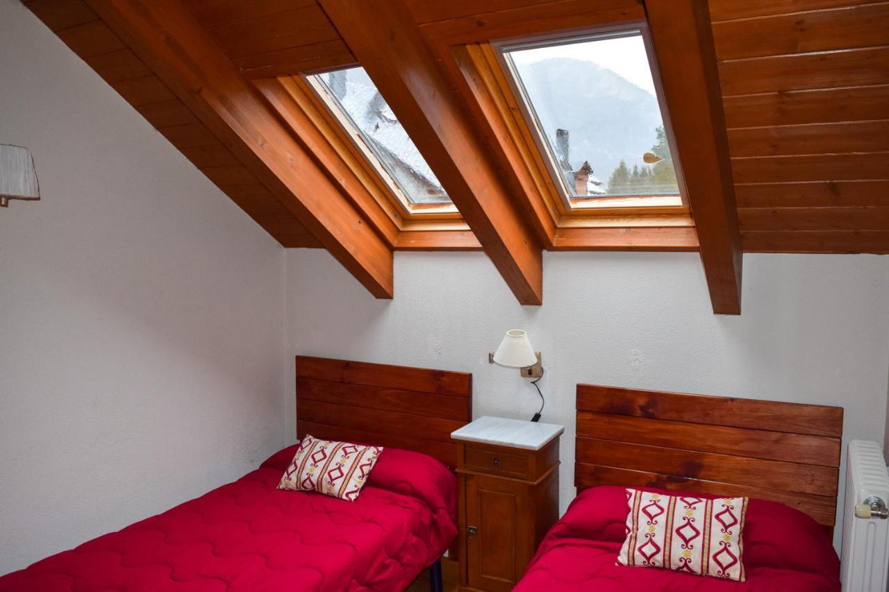 Duplex Con Vistas En Benasque Daire Dış mekan fotoğraf